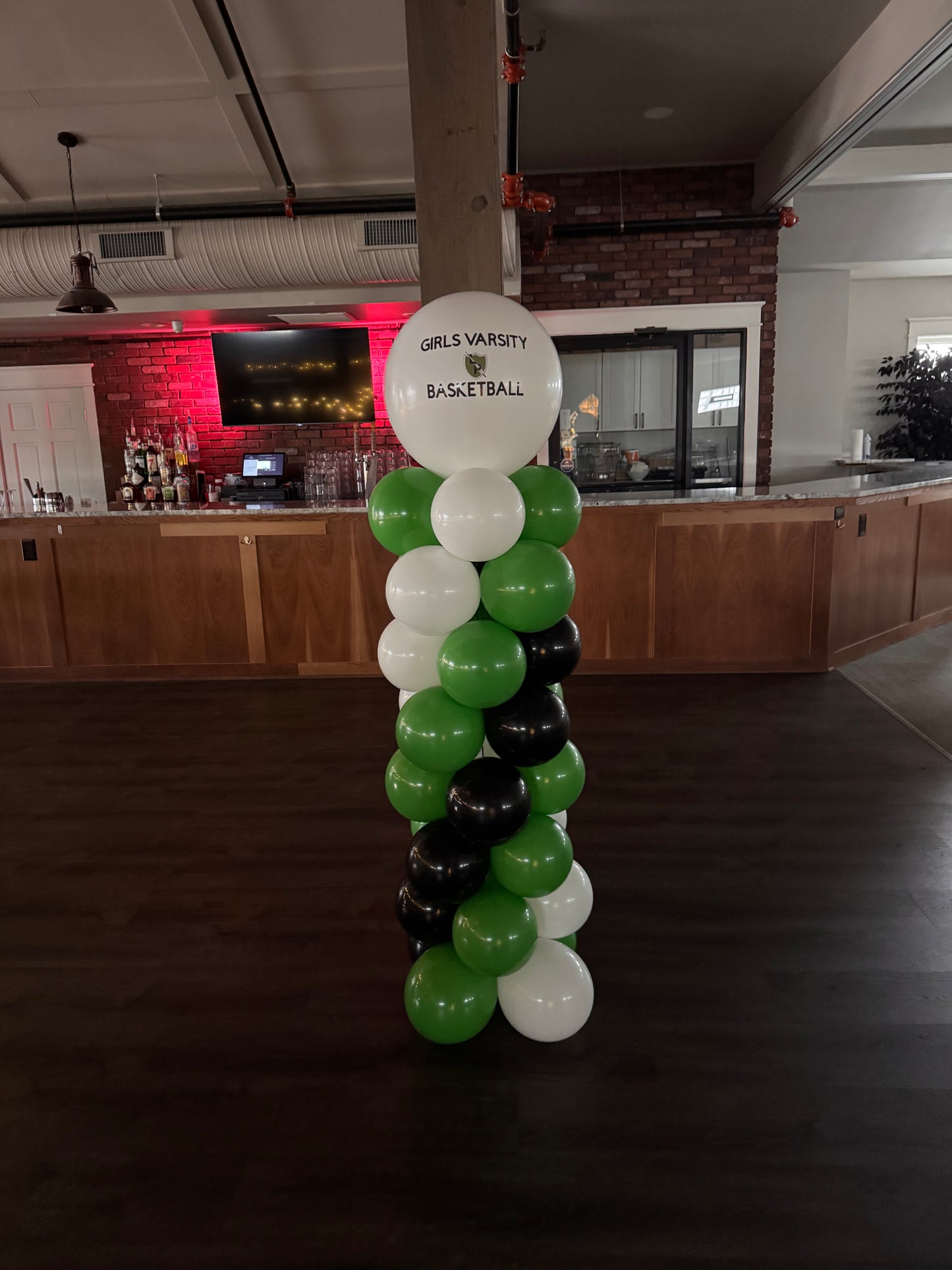 Balloon Column